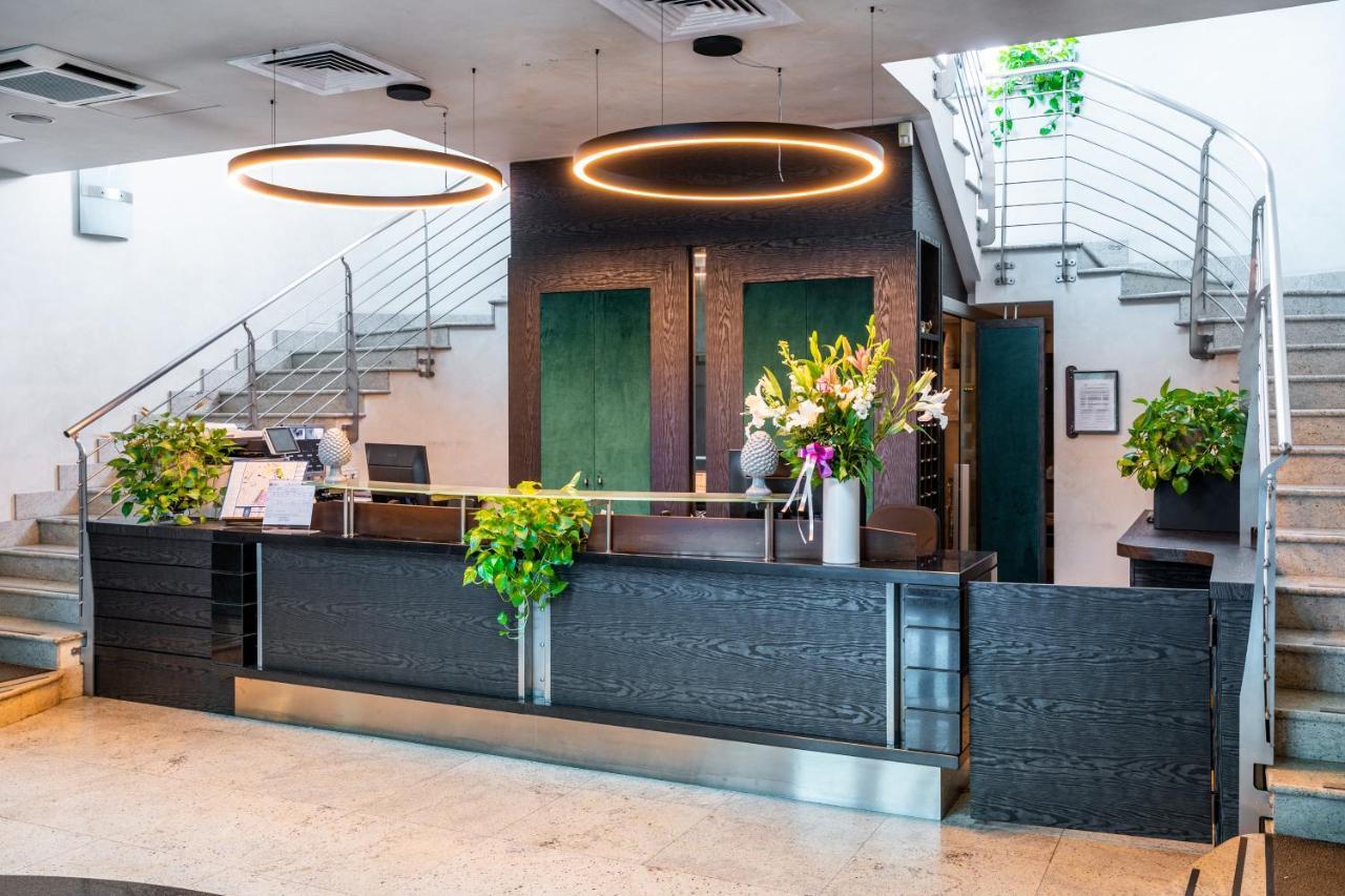Hotel Parisi Никелино Экстерьер фото