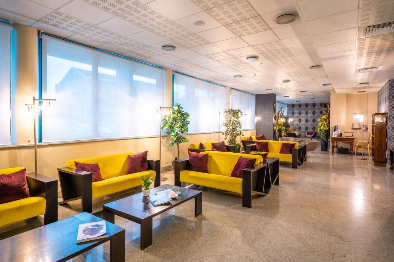 Hotel Parisi Никелино Экстерьер фото