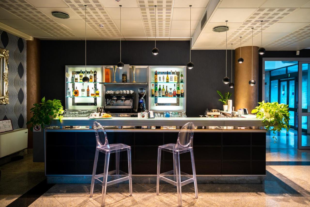 Hotel Parisi Никелино Экстерьер фото