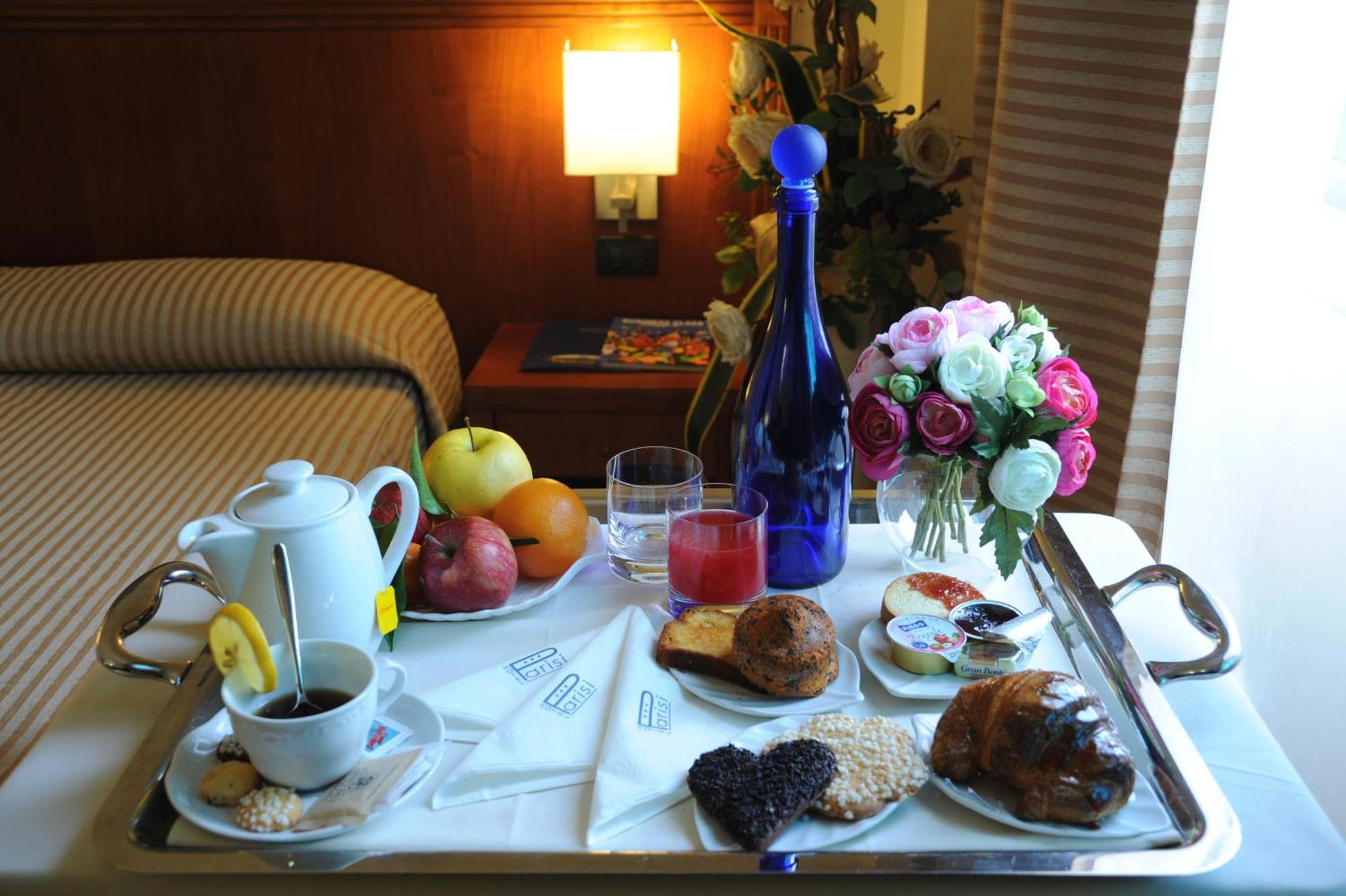 Hotel Parisi Никелино Экстерьер фото